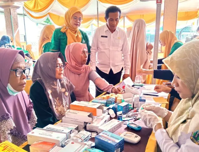 Hari Posyandu Nasional di Pranti Gresik, Ratusan Warga Nikmati Layanan Kesehatan Gratis
