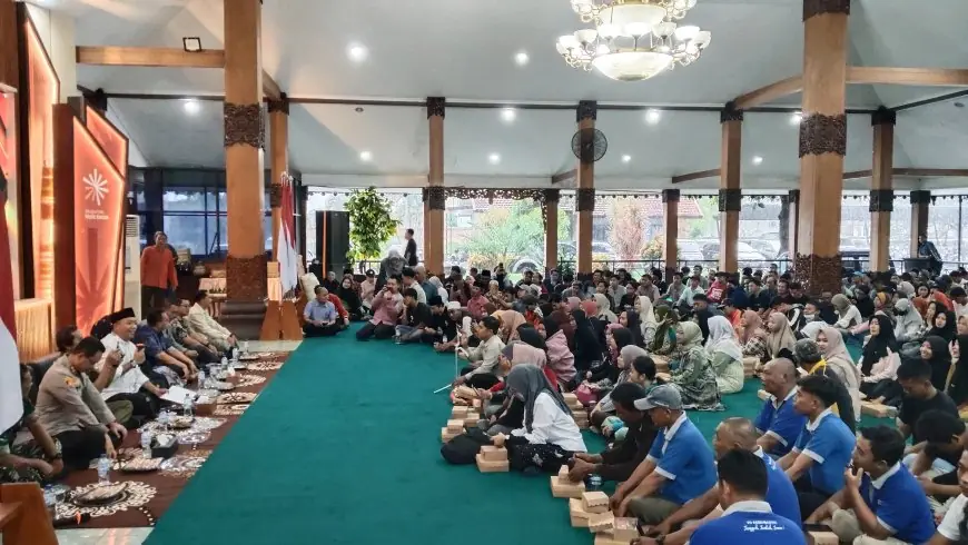 May Day 2026 di Situbondo: Buruh Pilih Dialog di Pendopo, Tagih Hak Pekerja Pabrik Salem
