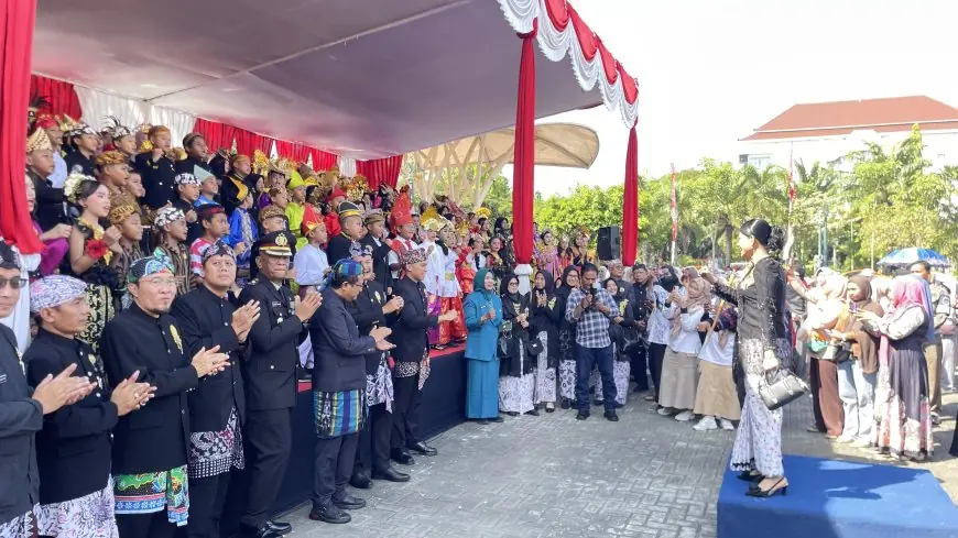 Bupati Lamongan Terenyuh dengan Suguhan Kreativitas Siswa