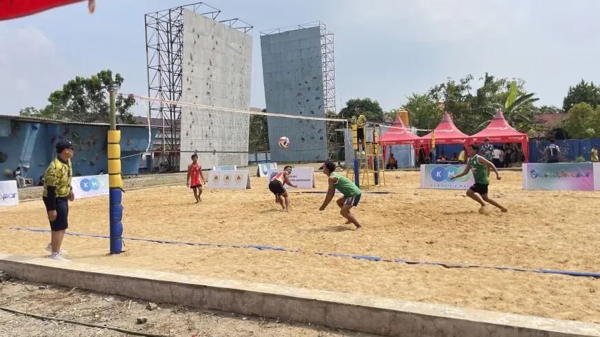 Semarak HJL ke-457, Ratusan Pelajar Lamongan Unjuk Gigi di Festival dan Kejuaraan Disbudporapar