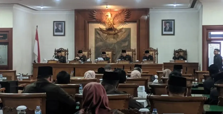 Banggar DPRD Tulungagung Beri 15 Catatan LKPJ 2025, Nasib PPPK Guru Jadi Sorotan