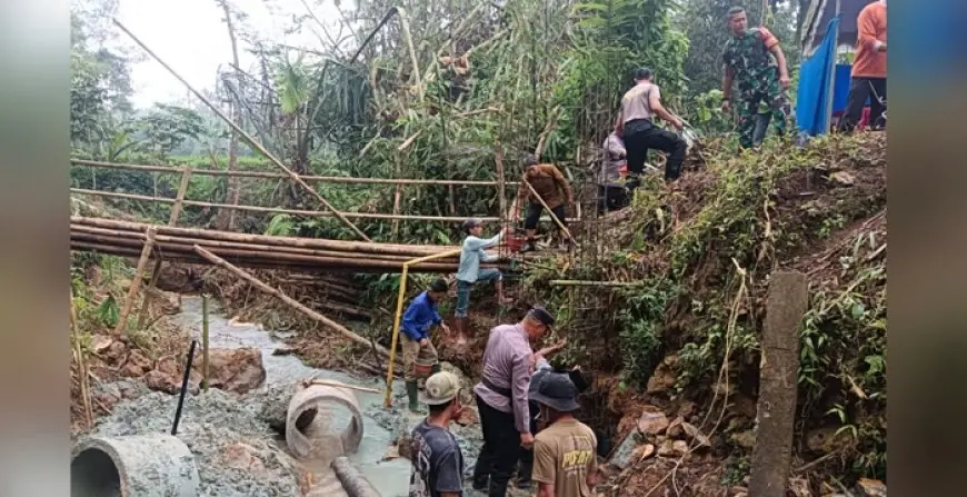 Pangkas Jarak 4 KM, Jembatan Presisi Hasil Sinergi Polres Trenggalek dan Warga Mulai Dibangun