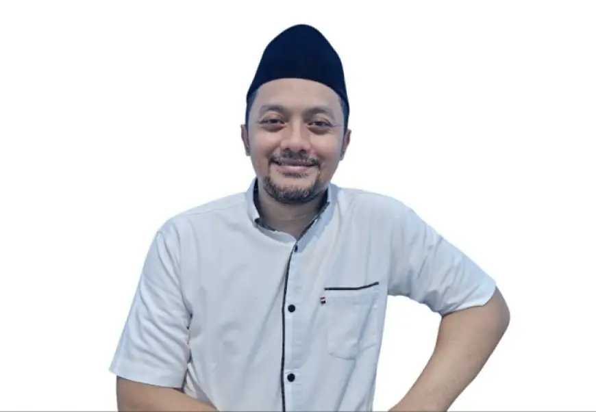 Gus Bahar Menjaga Marwah Pesantren dari Dalam, Bukan Sekadar di Luar