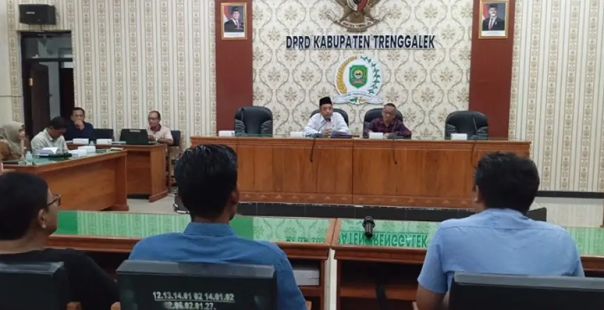 Jalan Ngares-Sengon Rusak Parah, DPRD Trenggalek Desak Evaluasi Dampak Tambang
