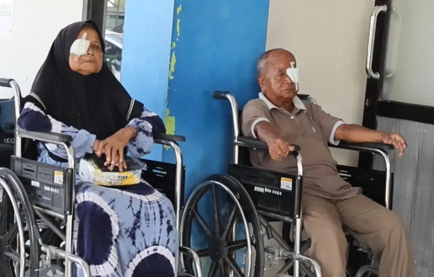 RSUD Ploso Gelar Operasi Katarak Gratis 80  Pasien
