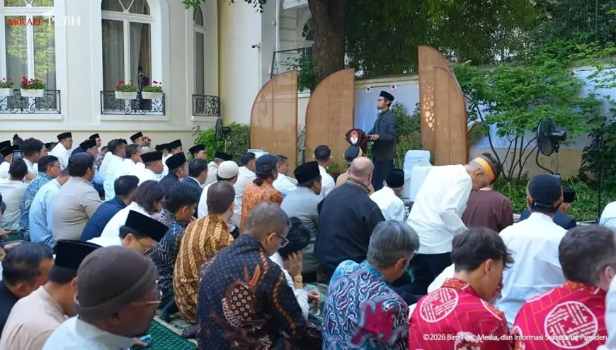 Cerita Dosen Umla Lamongan Dipercaya Jadi Imam Salat Id Presiden Prabowo di Prancis