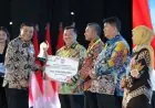 Raih Terbaik 3 Regional Jawa-Bali, Bupati Warsubi Bawa Pulang Rp1 Miliar