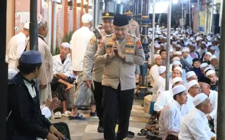 Lautan Jemaah Hadiri Haul Habib Abu Bakar Assegaf di Gresik, Ratusan Polisi Disiagakan