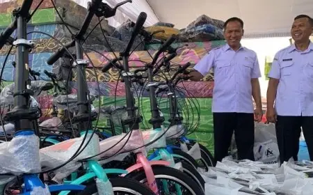 Plt Bupati Tulungagung Serahkan Bantuan ATENSI, Tegaskan Komitmen Layani Masyarakat Kurang Mampu