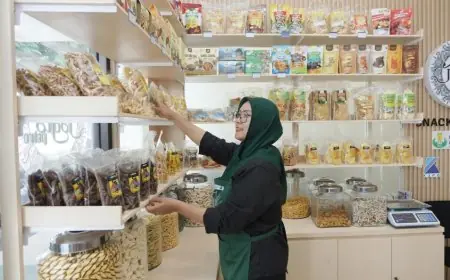 Berawal dari Jualan Lewat WhatsApp, UMKM Jamu Temulawak Binaan Petrokimia Gresik Kini Kebanjiran Pesanan