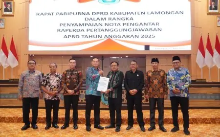 Sampaikan Pertanggungjawaban APBD 2025, ke DPRD, Pak Yes Sebut Kondisi Fiskal Lamongan Menguat dan Sehat