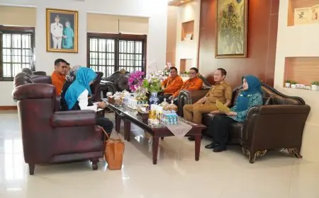 Sensus Ekonomi 2026 Dimulai: Jadi yang Pertama Didata, Bupati Lamongan Dorong Akurasi Sektor Ekonomi Digital