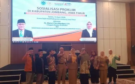 Meitri Citra Wardani Anggota DPR RI Dapil VIII Sosialisasi Program Kampung Iklim