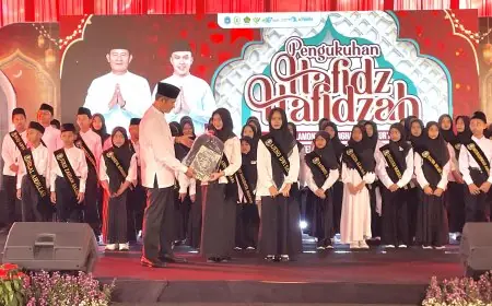 Pengukuhan Hafidz-Hafidzah Lamongan, 3.262 Peserta Terima Sertifikat Jalur Prestasi