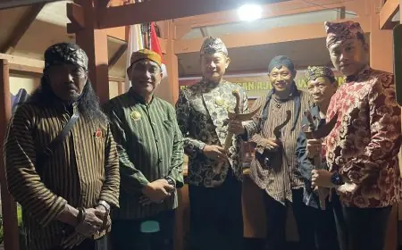 Ajang Nostalgia, Ribuan Warga Padati Festival Lamongan Tempo Doeloe