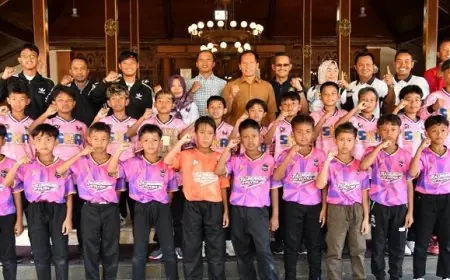 Siap Berlaga di Lamongan, Plt Bupati Tulungagung Lepas Kontingen Garudanesia