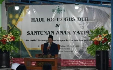 Haul Gus Dur Gaungkan Solidaritas dan Kerukunan, Warga Panggungrejo Satukan Doa untuk Bangsa