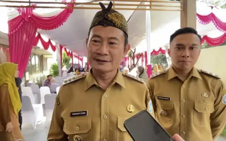 Dongkrak IPM, Bupati Lamongan Ajak Masyarakat Budayakan Gemar Membaca Sejak dari Rumah