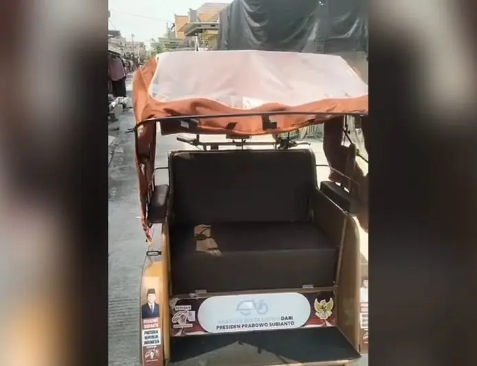 Viral di Lamongan, Oknum Warga Diduga Tawarkan Becak Listrik Bantuan Presiden di Grup Jual Beli
