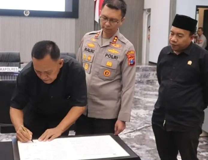 Jaga Kamtibmas Bulan Suro, Perguruan Silat di Trenggalek Teken Maklumat Damai