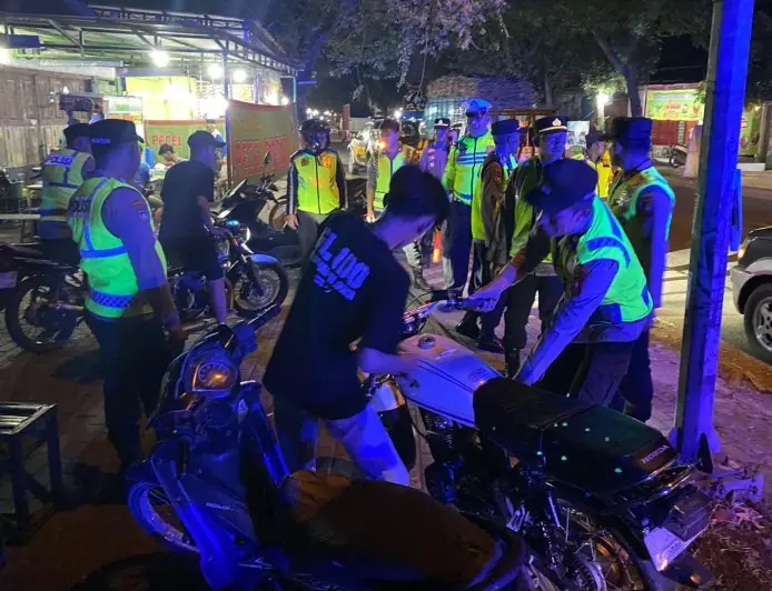 Tak Ada Ampun! Polres Lamongan Gelar Razia Besar-besaran, Puluhan Motor Berknalpot Brong Diamankan