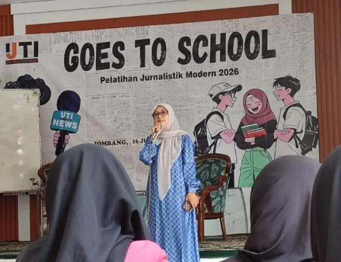 Diklat Jurnalistik Modern di Ponpes Al Lathifiyyah 2 Tambakberas, IJTI  Cetak Santriwati Melek Media Tanpa Hoaks