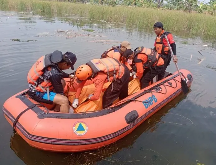 Pamit Cari Rumput, Warga Sugio Lamongan Ditemukan Tewas Tenggelam di Waduk German