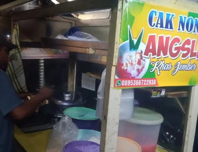 Mencicipi Angsle Cak Nono di Kepatihan Jombang: Nikmatnya Kuah Santan Jahe Bikin Rindu