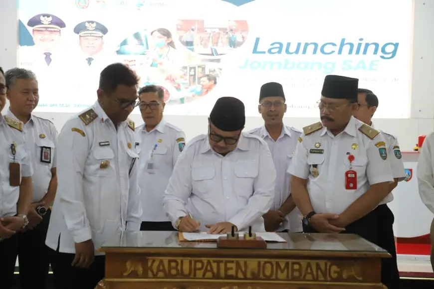 Bupati Jombang  Luncurkan Gerakan "Jombang SAE",  Targetkan Eliminasi TBC 2030