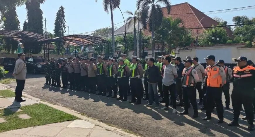 Arak-arakan Ulama hingga Puluhan Ribu Jemaah, Haul Habib Abu Bakar Assegaf Dijaga Ketat TNI-Polri