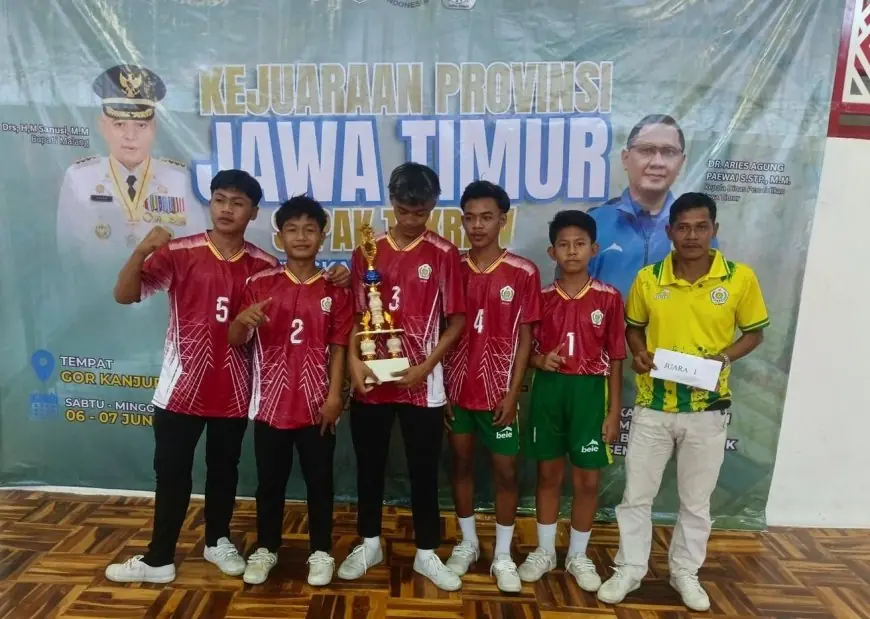 Hebat, di Tengah Keterbatasan Fasilitas Latihan, Atlet Sepak Takraw Bawean Gresik Raih Emas Kejurprov Jatim