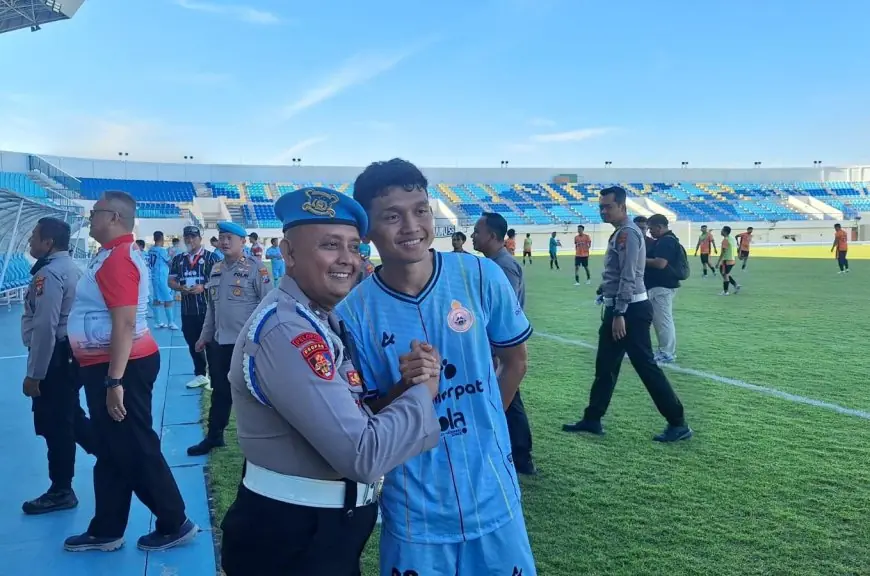Dendi Sulistiawan, Si Anak Hilang Kembali ke Persela Lamongan