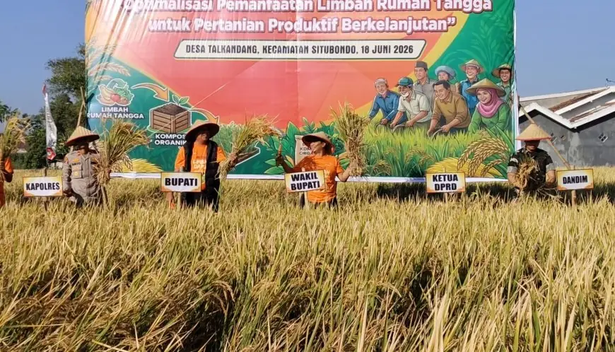 Tekan Biaya Produksi, Mas Rio Ajak Petani Situbondo Olah Limbah Rumah Tangga Jadi Pupuk