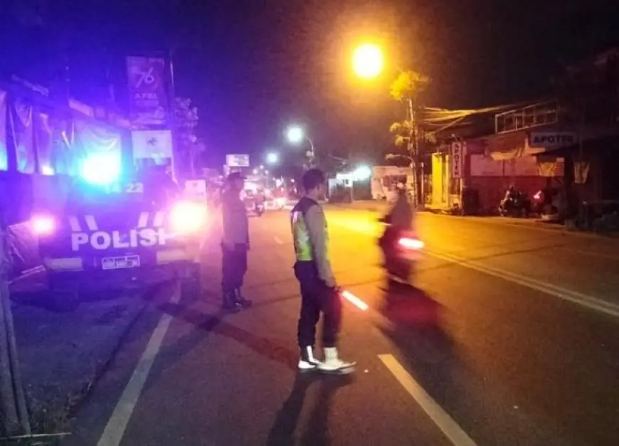 Kecelakaan Maut di Bringkang Gresik, Pemotor Terpental Lalu Tertabrak Pikap