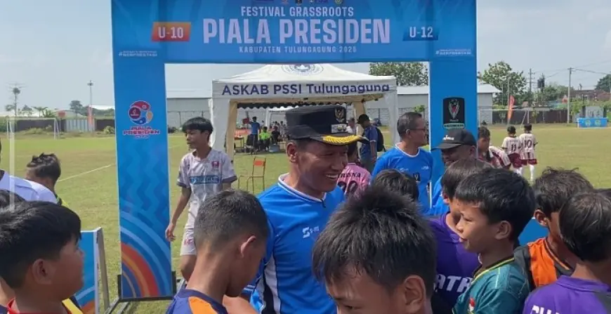 Dorong Talenta Muda, Plt Bupati Tulungagung Buka Festival Sepak Bola Grassroots Piala Presiden 2026