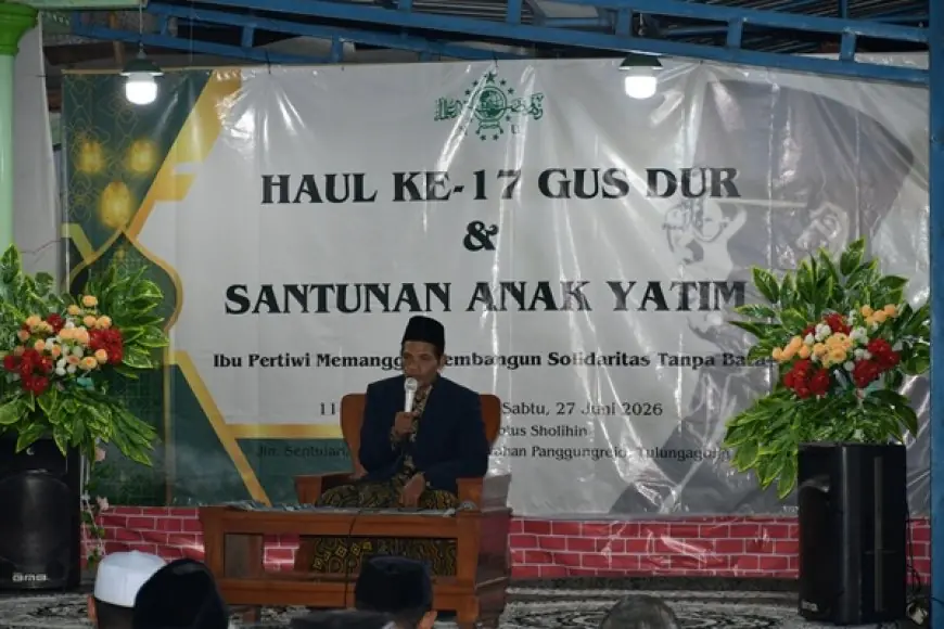 Haul Gus Dur Gaungkan Solidaritas dan Kerukunan, Warga Panggungrejo Satukan Doa untuk Bangsa