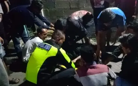 Terkapar Bersimbah Darah di Jalan, Pria 27 Tahun di Gresik Diduga Jadi Korban Pengeroyokkan