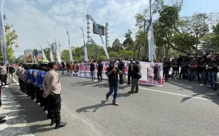 Puluhan Massa di Lamongan Demo Tata Kelola dan Transparansi Program MBG