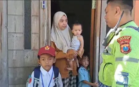 Pulang Sekolah Jalan Kaki hingga Tersesat, Siswa SD Diselamatkan Polisi dan Diantar Ke Rumah
