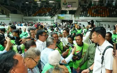 HAJATAN 2026, Petrokimia Gresik Bagikan 600 Paket Sembako kepada Warga dan Ojol