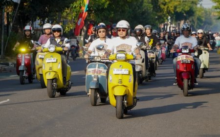 Satu Vespa Sejuta Saudara, Pak Yes dan Mas Dirham Geber Vespa Day 2026