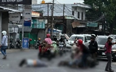 Diduga Traffic Light Mati, Dua Motor Bertabrakan di Simpang Empat Gleduk Tulungagung