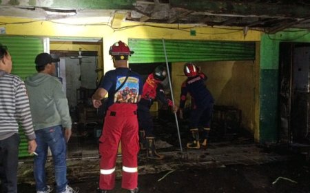 Diduga Korsleting, Lima Ruko di Pasar Ngemplak Tulungagung Ludes Dilalap Si Jago Merah