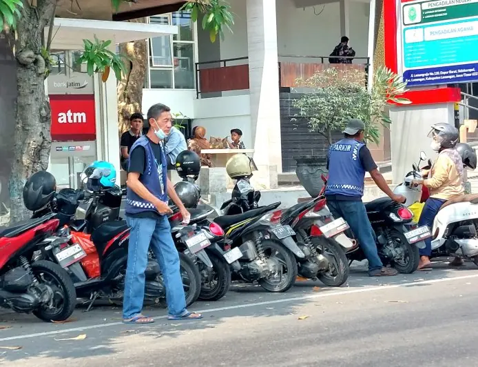 Lamongan Segera Terapkan Pembayaran Parkir dengan QRIS di 58 Titik