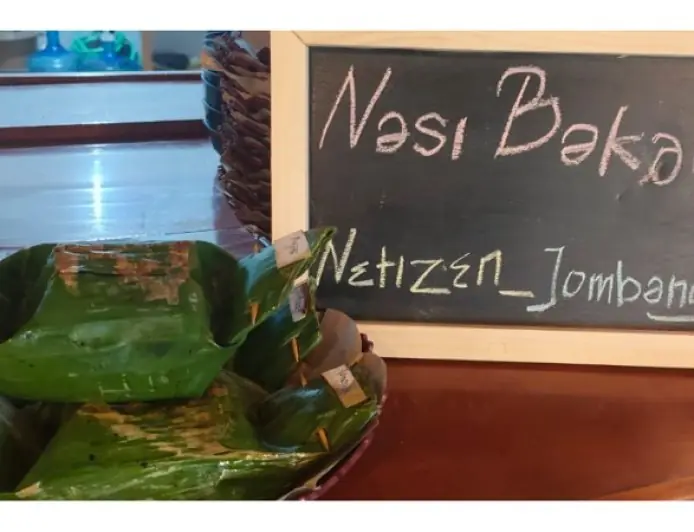 Mencicipi Nikmatnya Nasi Bakar di Kedai Nitizen Jombang, Dibakar Dadakan Bikin Makin Nikmat!