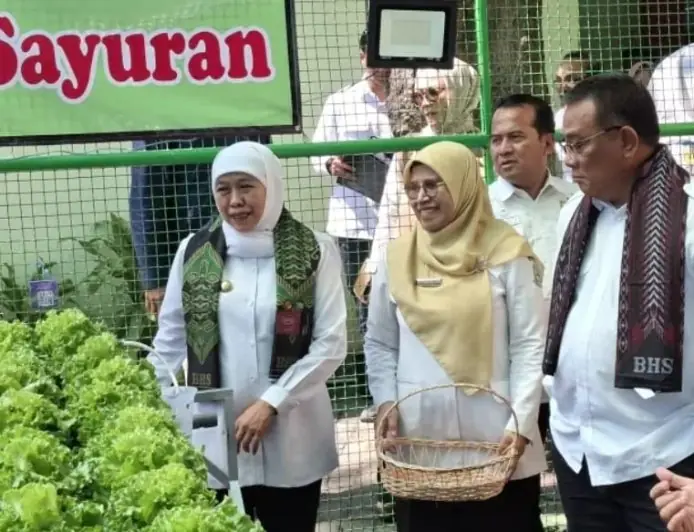 Menteri LH RI Sebut SMAN 1 Gresik Layak Jadi Model Sekolah Ramah Lingkungan Nasional
