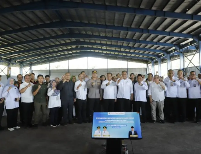 Menteri LH Puji Pengelolaan Sampah Jombang Mendekati Sempurna, Dorong Ekonomi Sirkular