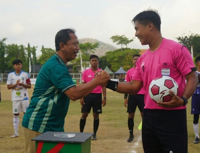 Pj Sekda Triadi Admono Resmi Buka Trenggalek Student League 2026, Ajang Lahirkan Bibit Unggul Sepak Bola