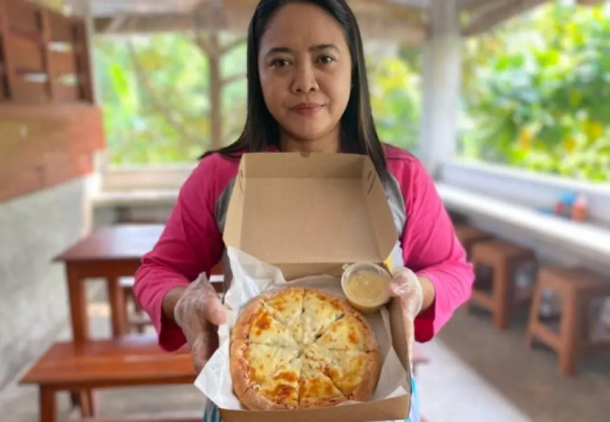 Menyulap Durian Wonosalam Jadi Pizza Manis Legit