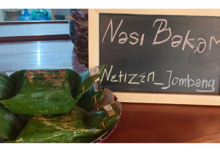 Mencicipi Nikmatnya Nasi Bakar di Kedai Nitizen Jombang, Dibakar Dadakan Bikin Makin Nikmat!